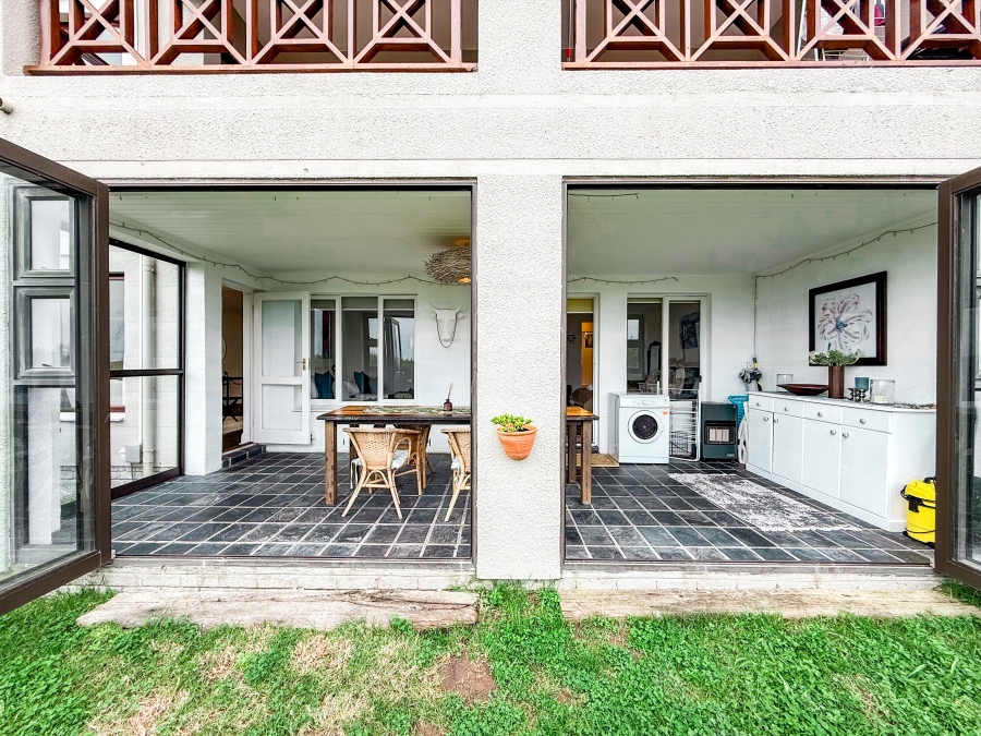 To Let 3 Bedroom Property for Rent in Castleton Western Cape
